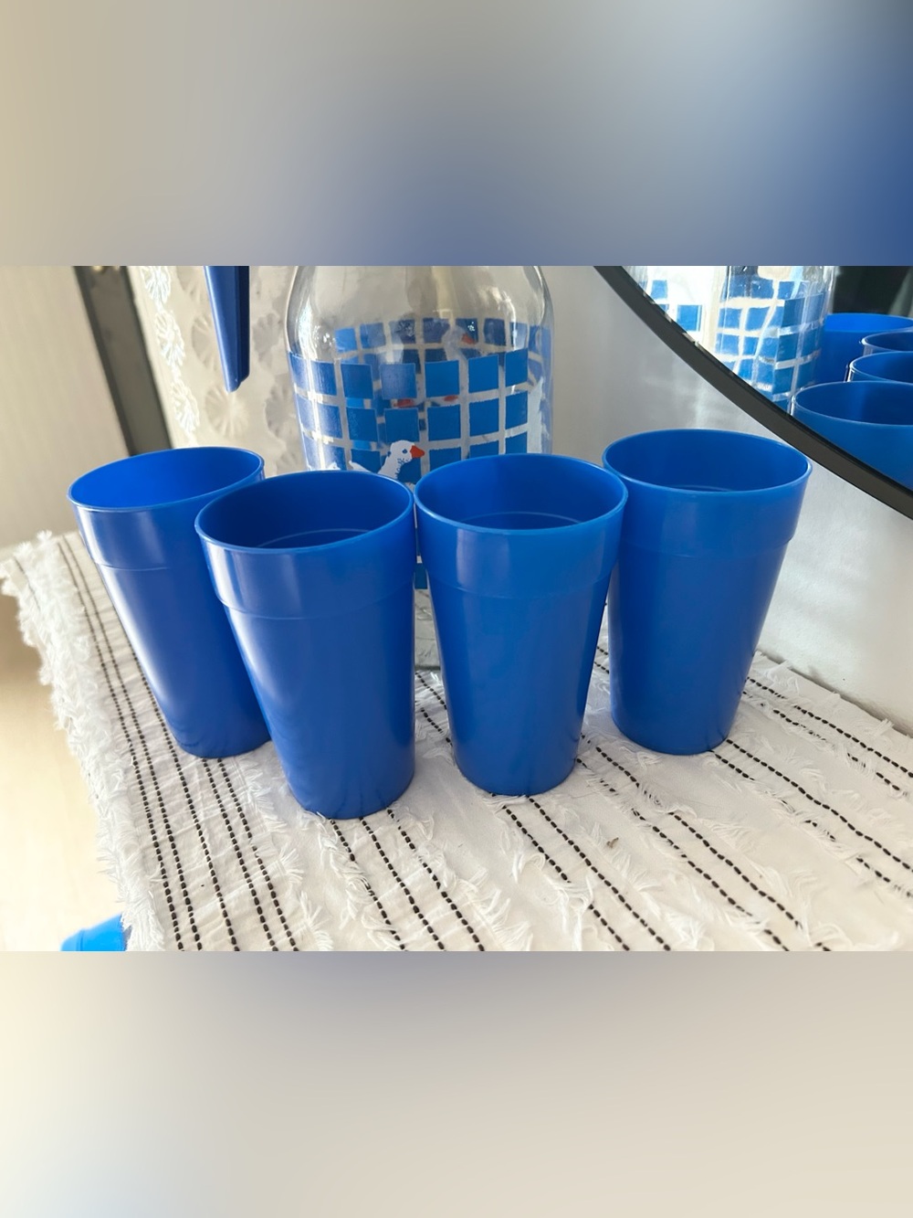 Vintage 1982 Carlton Glass Canister 2L Geese Blue Check w/ 4 Cups - Picture 6 of 9